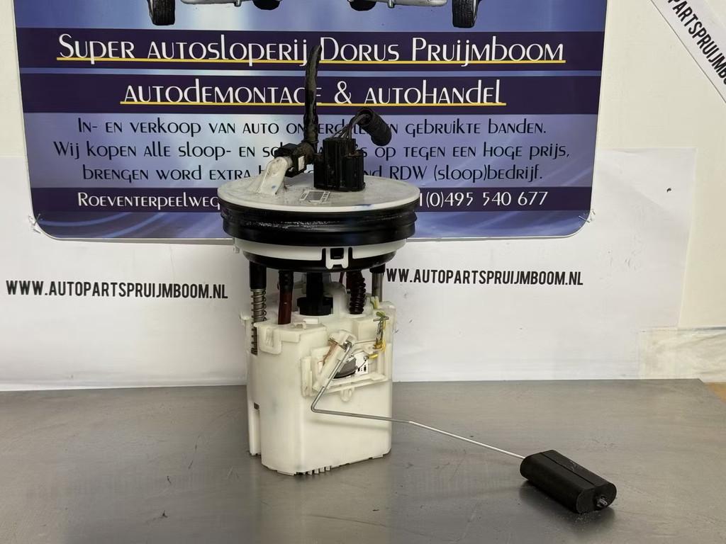 Ford fiesta ja8 benzinepomp 1.2 1.25, Auto-onderdelen, Elektronica en Kabels, Ford, Gebruikt