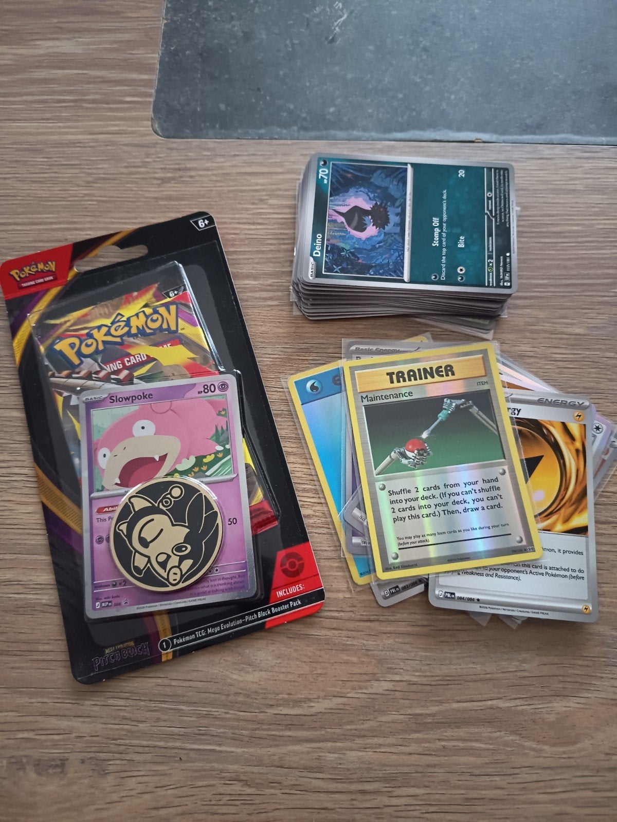 Pokémon TCG – Mega Evolution: Pitch Black + 61 kaarten, Enlèvement ou Envoi, Comme neuf
