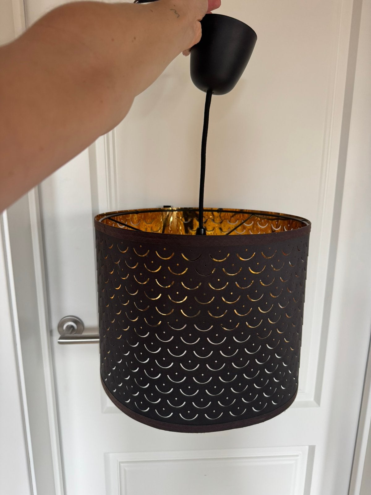 Ikea lampenkap Nymö - zwart / messingkleur, Plastique, Rond, Enlèvement, Utilisé