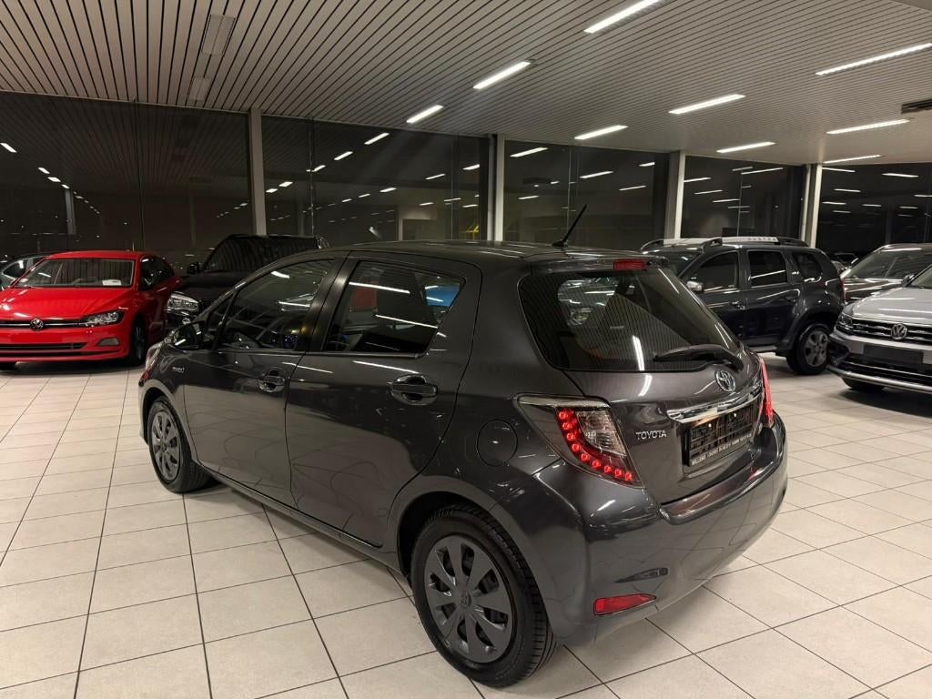 Toyota Yaris 5D Comfort 1.5 Hybrid/Benzine 55kW Automaat, Auto's, Toyota, Automaat, Euro 5, Bedrijf, 5 deurs
