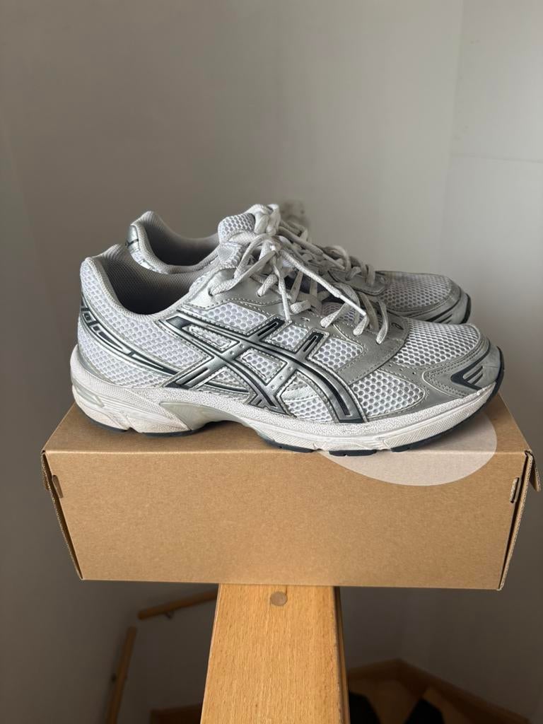 Asics gel 1130 44, Enlèvement ou Envoi, Comme neuf, Blanc, Baskets