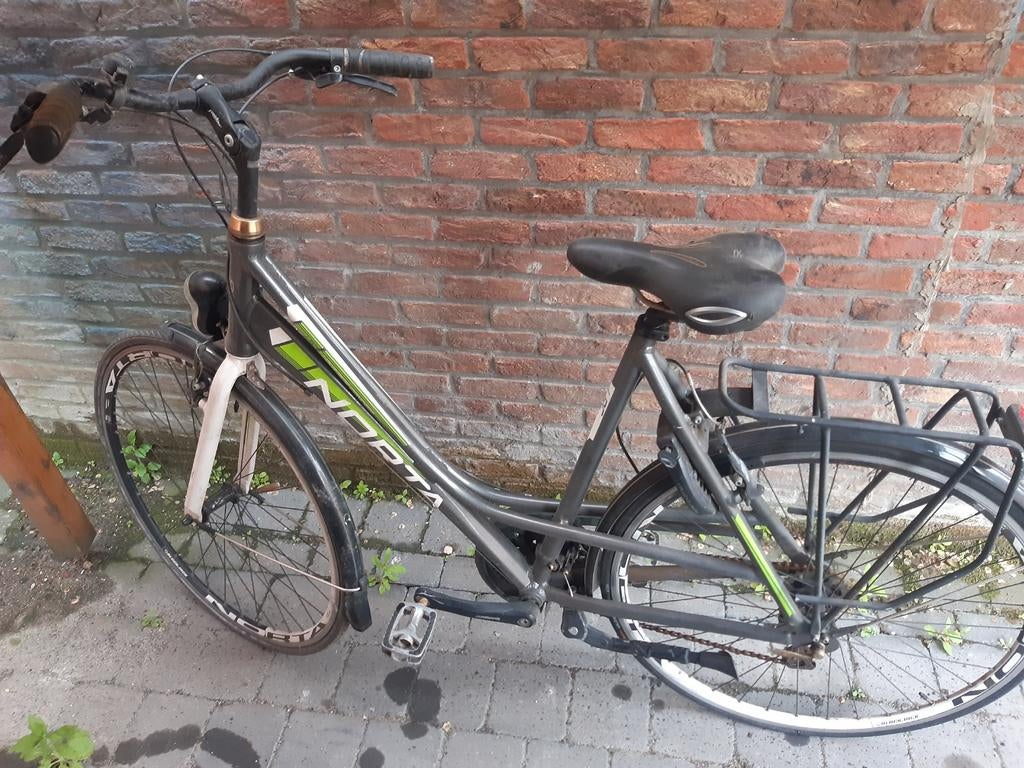 Norta, Fietsen en Brommers, Ophalen