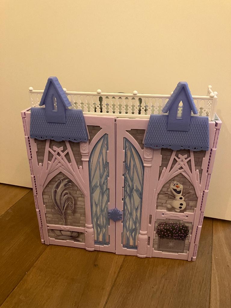 Opvouwbaar kasteel - Frozen, Ophalen of Verzenden, Gebruikt, Poppenhuis