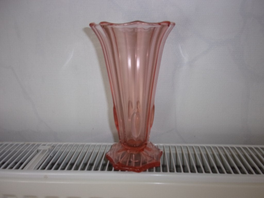ancien vase rose, Enlèvement ou Envoi