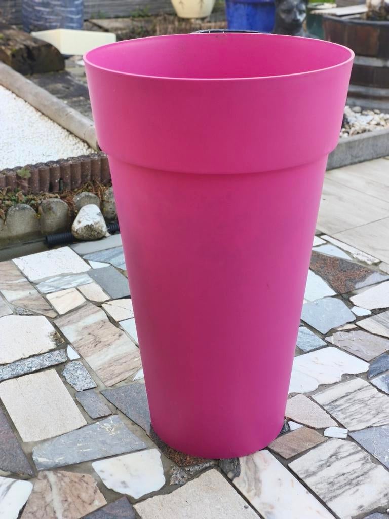 Pot toscane d occasion 48diamètre/80 H parfait état, Enlèvement