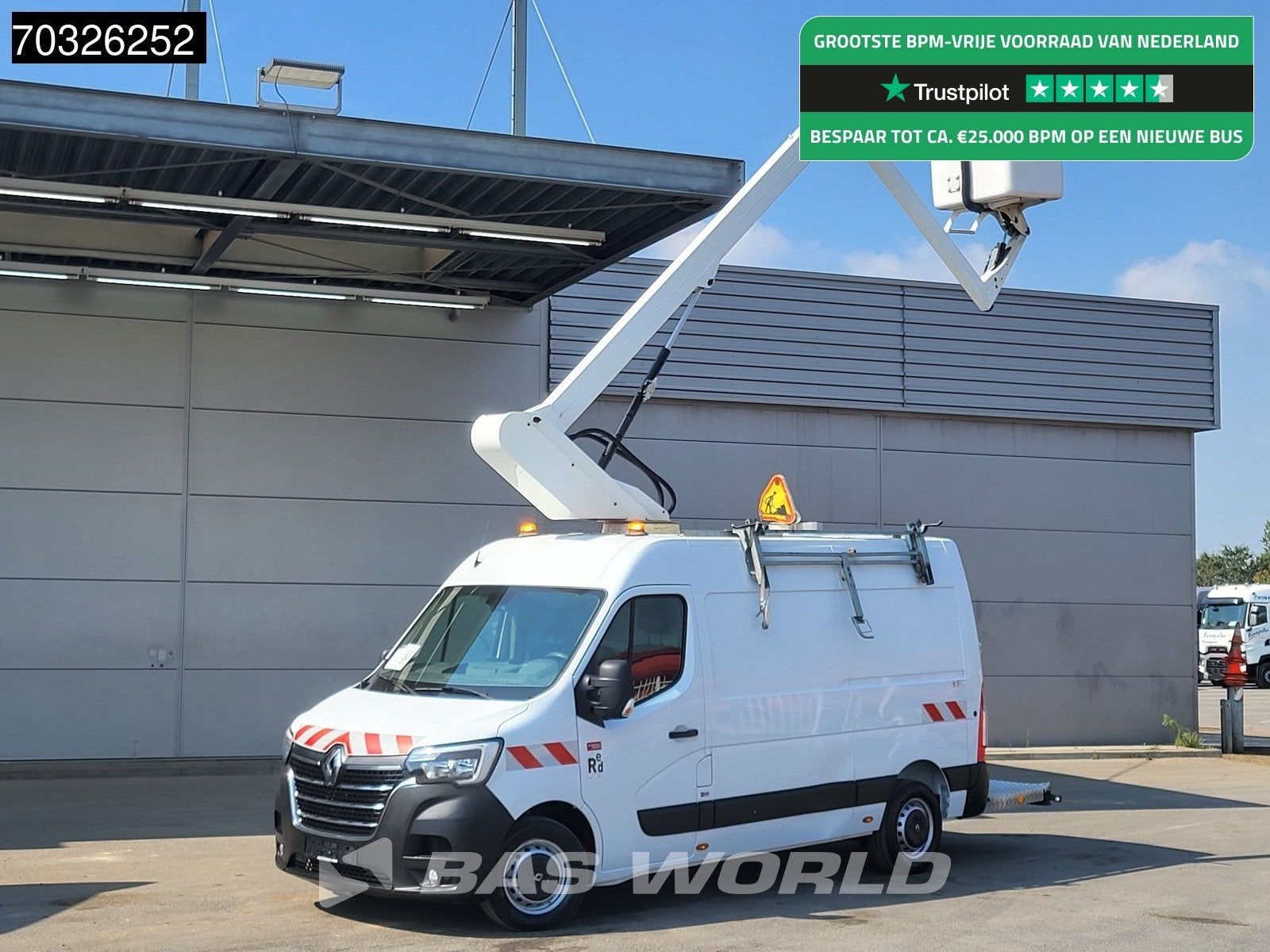 Renault Master 145PK Hoogwerker 12m Werkhoogte L2H2 Trekhaak, Stof, Gebruikt, 4 cilinders, Renault
