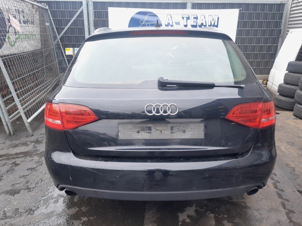 ACHTERLICHT LINKS A4 Avant (B8) (|8K9945095|8K9945093|), Info@audi.de, Audi, Audi AG, Gebruikt