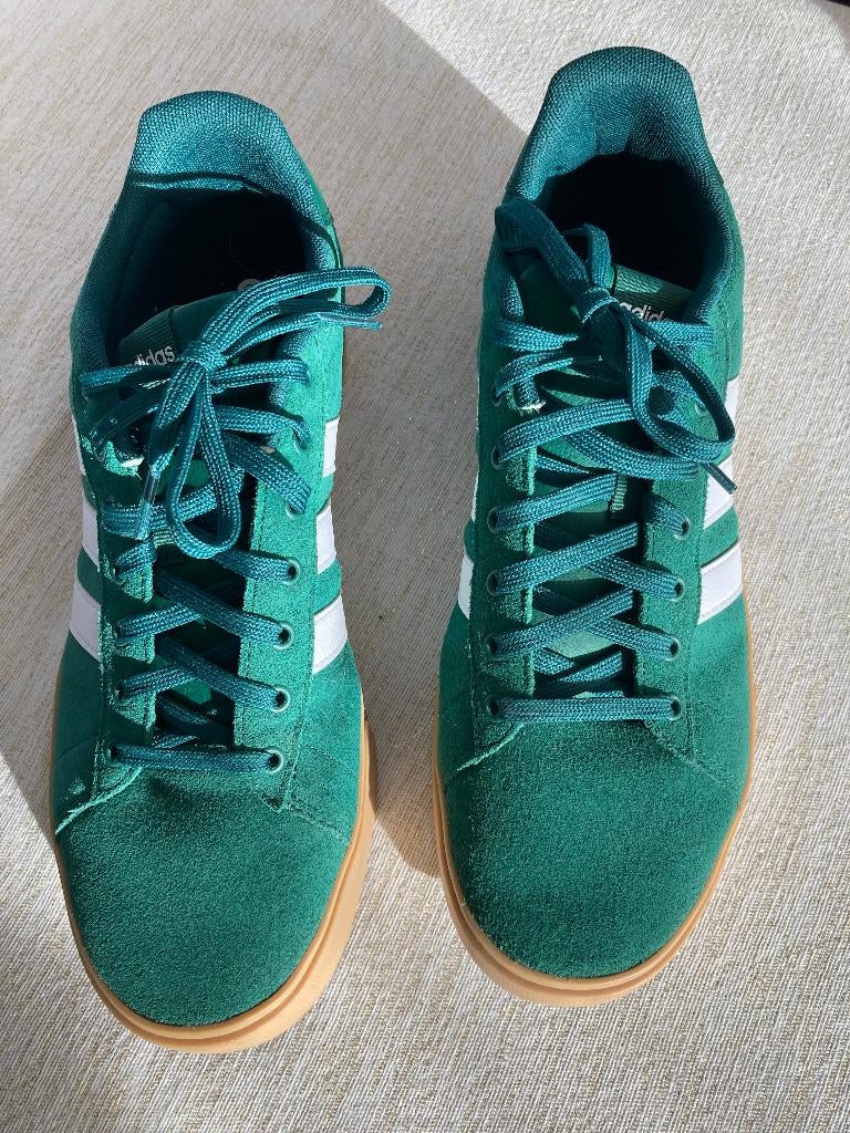 Sneakers Adidas maat 47, Vêtements | Hommes, Chaussures, Autres couleurs, Comme neuf, Baskets, Enlèvement
