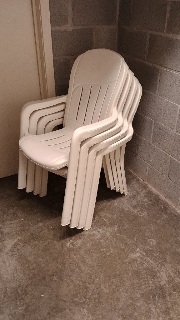 Tuinstoelen, Ophalen, Gebruikt, Kunststof, Stapelbaar