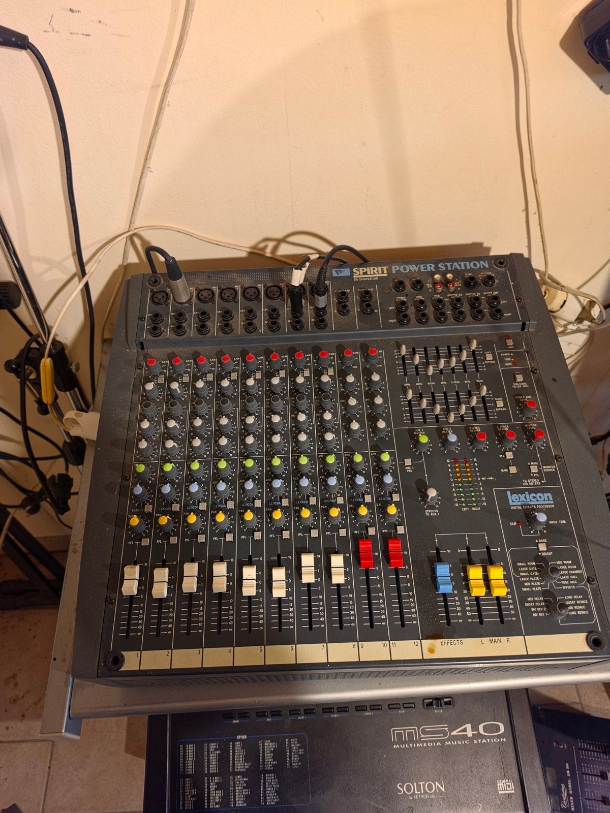 Soundcraft Spirit Powerstation Powered Mengpaneel, Muziek en Instrumenten, Ophalen