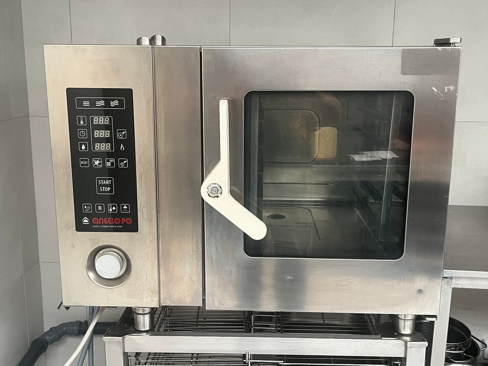 Combisteamer, Zakelijke goederen, Ophalen