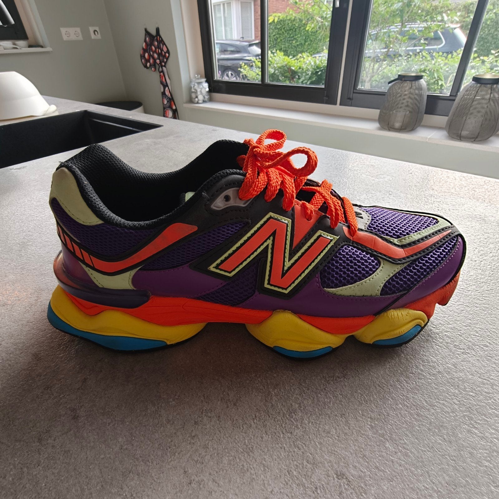 New Balance Purple Prima special edition, Ophalen of Verzenden, Zo goed als nieuw