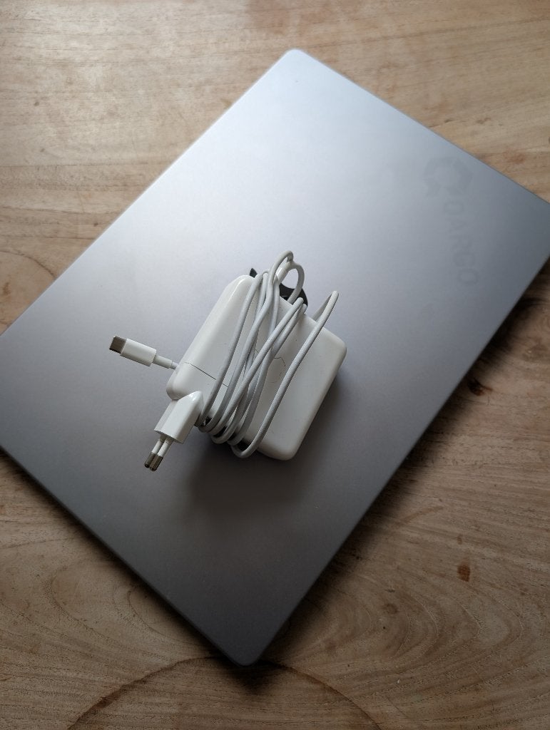 Qwerty Macbook 2021 M1 Pro | 16-Core GPU | 16 GB | 512 GB, Qwerty, 512 GB, 16 pouces, Utilisé
