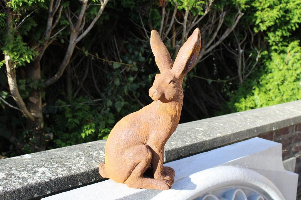 statue d un lièvre en fonte rouillé, Enlèvement ou Envoi, Neuf, Métal, Animal