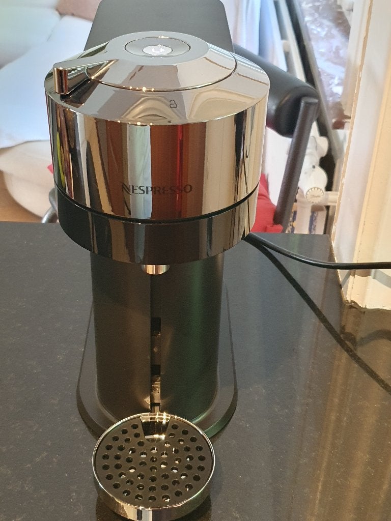 Magimix Nespresso Vertuo-koffiezetapparaat., Elektronische apparatuur, Ophalen, Afneembaar waterreservoir, Espresso apparaat, Overige typen