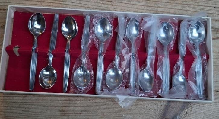11 Vintage advokaatlepeltjes/ likeurlepeltjes in doos, Amefa, Huis en Inrichting, Keuken | Bestek, Gebruikt, -, -, Ophalen of Verzenden