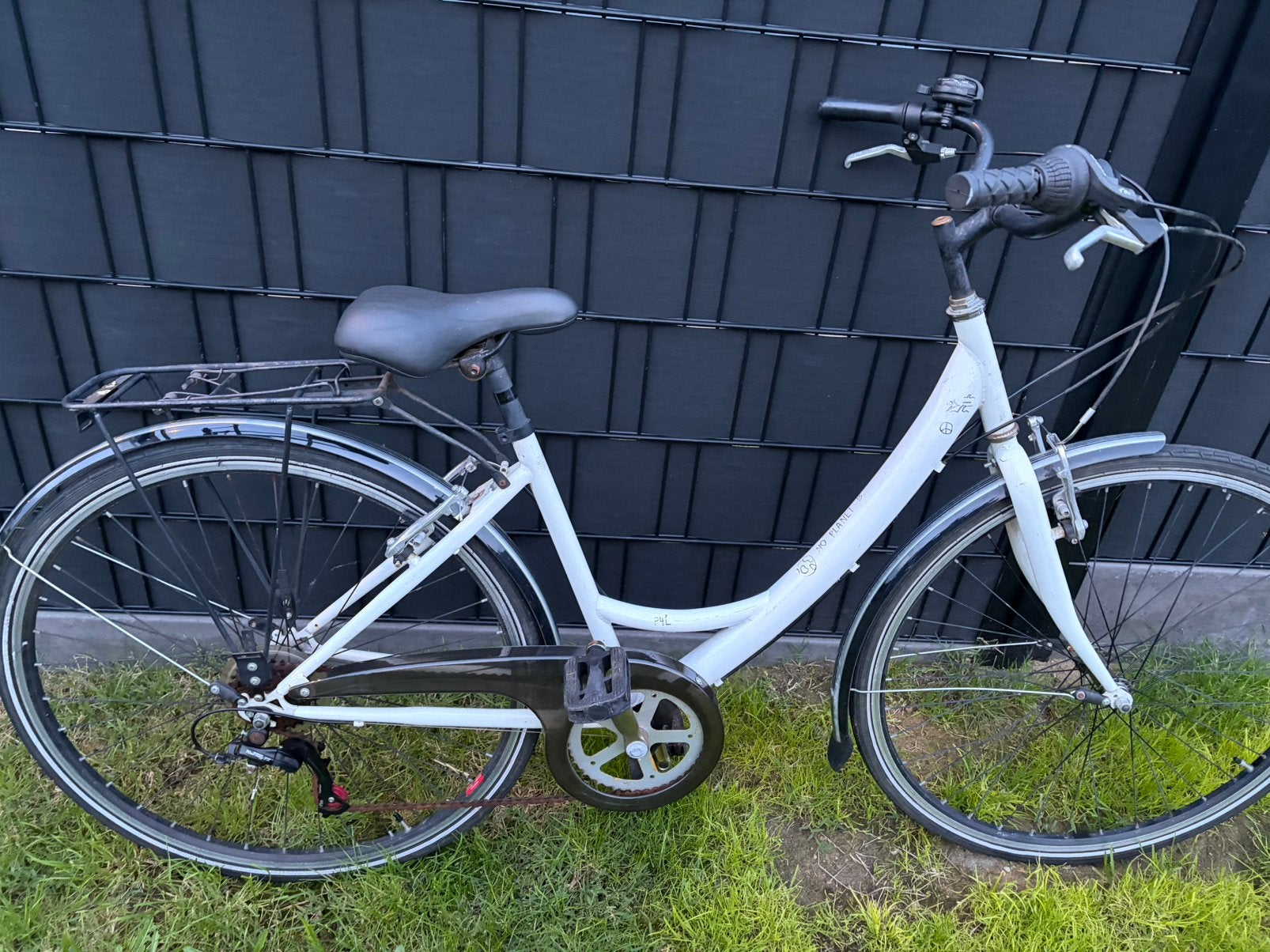 Meisjesfiets witte kleur vanaf 12j-15j, Fietsen en Brommers, Ophalen, Zo goed als nieuw, Versnellingen