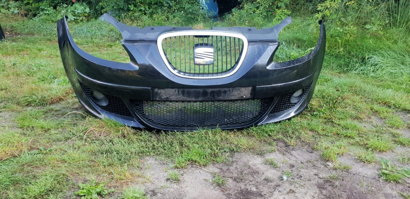 SEAT ALTEA VOORBUMPER  MODEL 2010, Auto-onderdelen, Gebruikt, -, Voor, -
