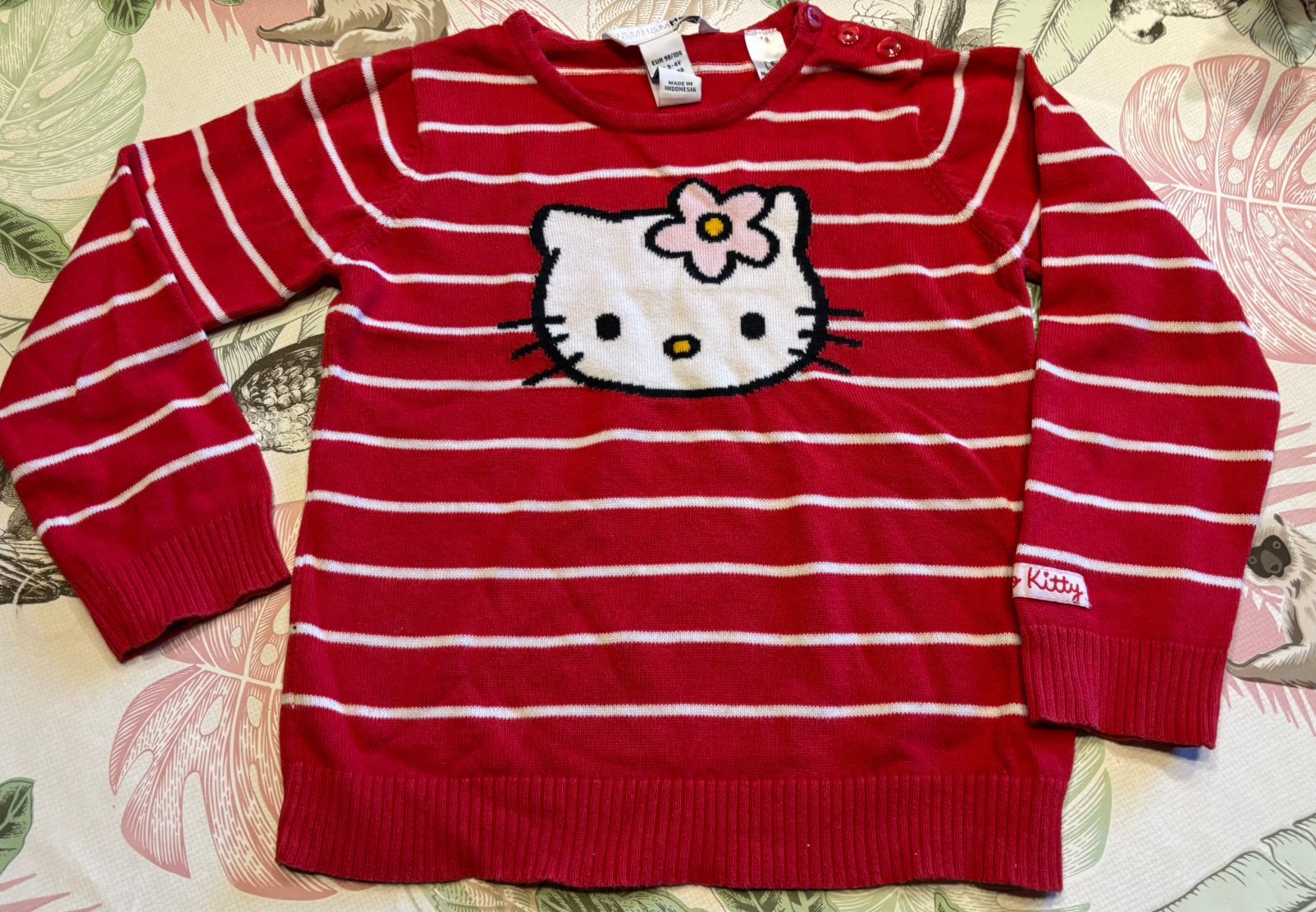 Nieuwstaat Hello Kitty truitje 3-4 jaar/98-104., Ophalen of Verzenden, Zo goed als nieuw, Meisje, Trui of Vest