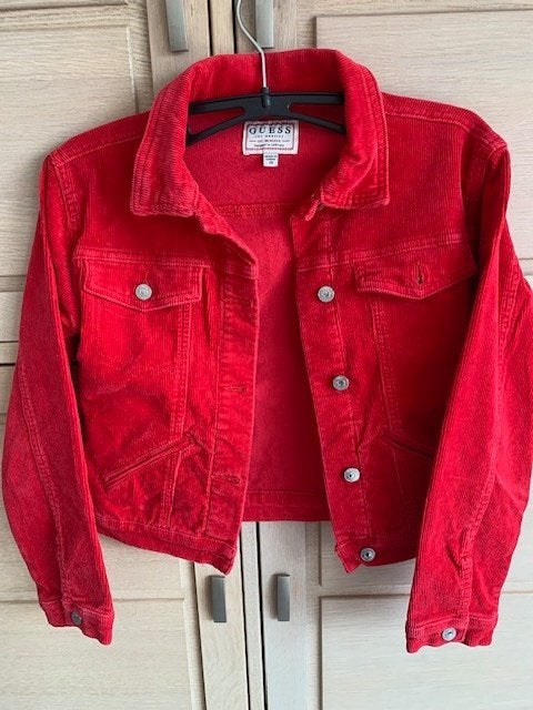 meisjesjasje rood - 10 jaar, Jongen of Meisje, Ophalen of Verzenden, Zo goed als nieuw, GUESS