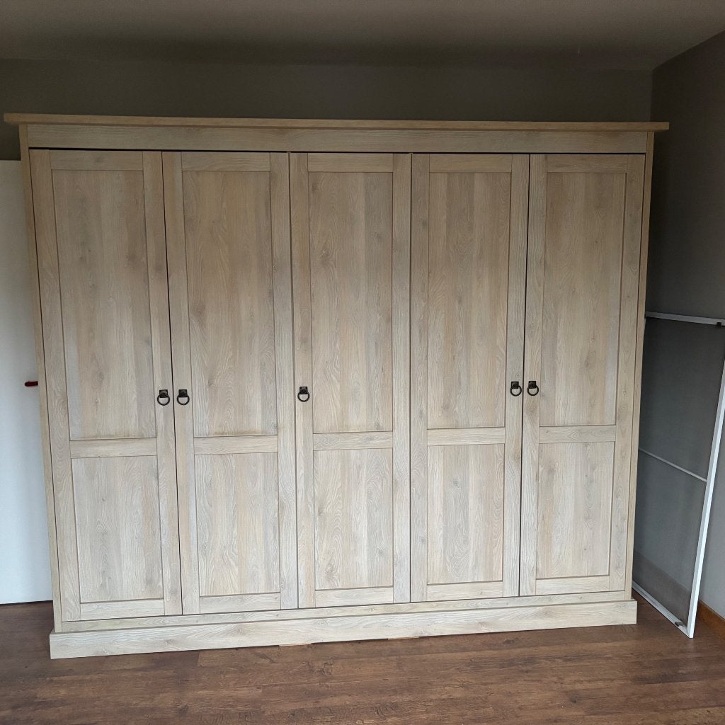 Kleerkast, Ophalen, Met deur(en), 200 cm of meer, 150 tot 200 cm