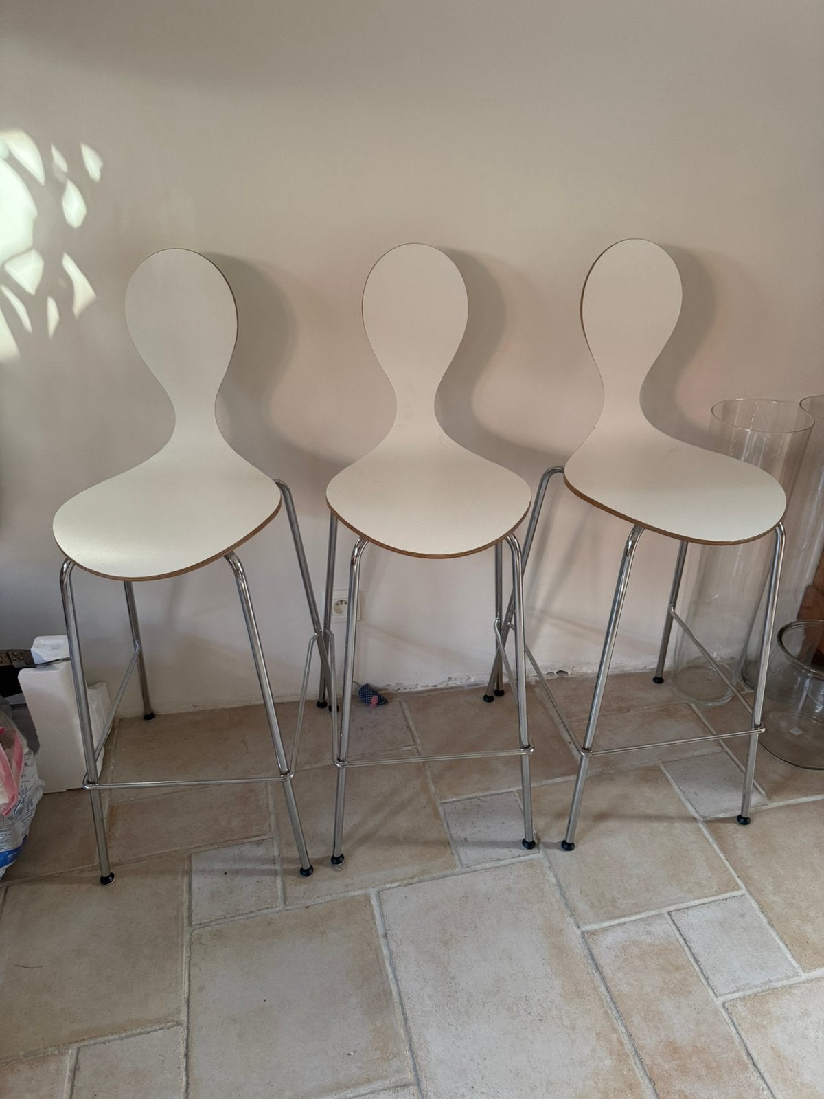 3 chaises hautes, 3 tabourets, Enlèvement, Utilisé, 60 à 90 cm