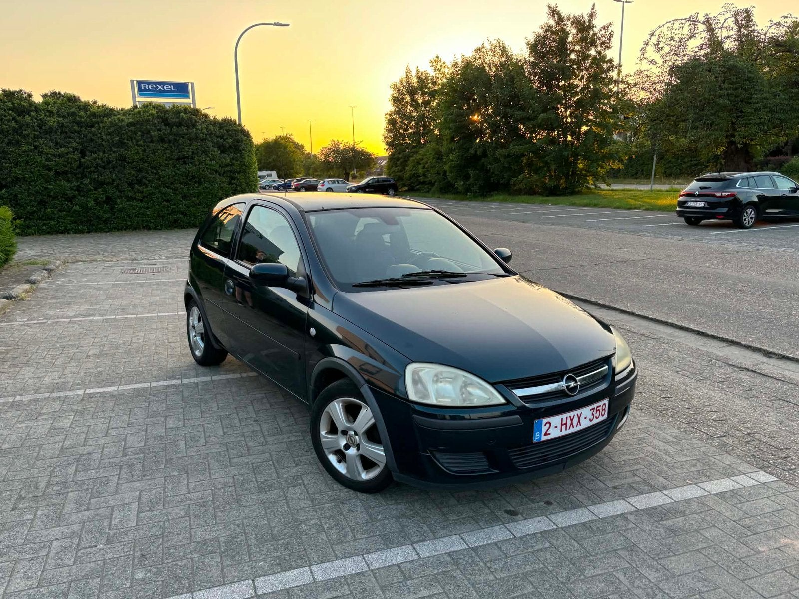Opel Corsa 1.2i Twinport – 220K km – Keuring voor verkoop, Autos, Achat, Boîte manuelle, Noir, 2 portes