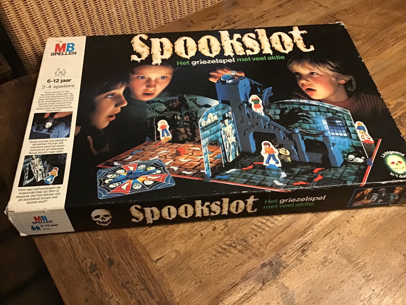 Spookslot MB, Hobby en Vrije tijd, Gezelschapsspellen | Bordspellen, Ophalen of Verzenden, Gebruikt