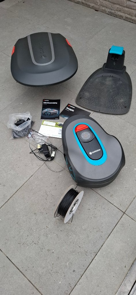 Robotmaaier Gardena, Utilisé, Gardena husqvarna, Plus de 25 cm, Enlèvement