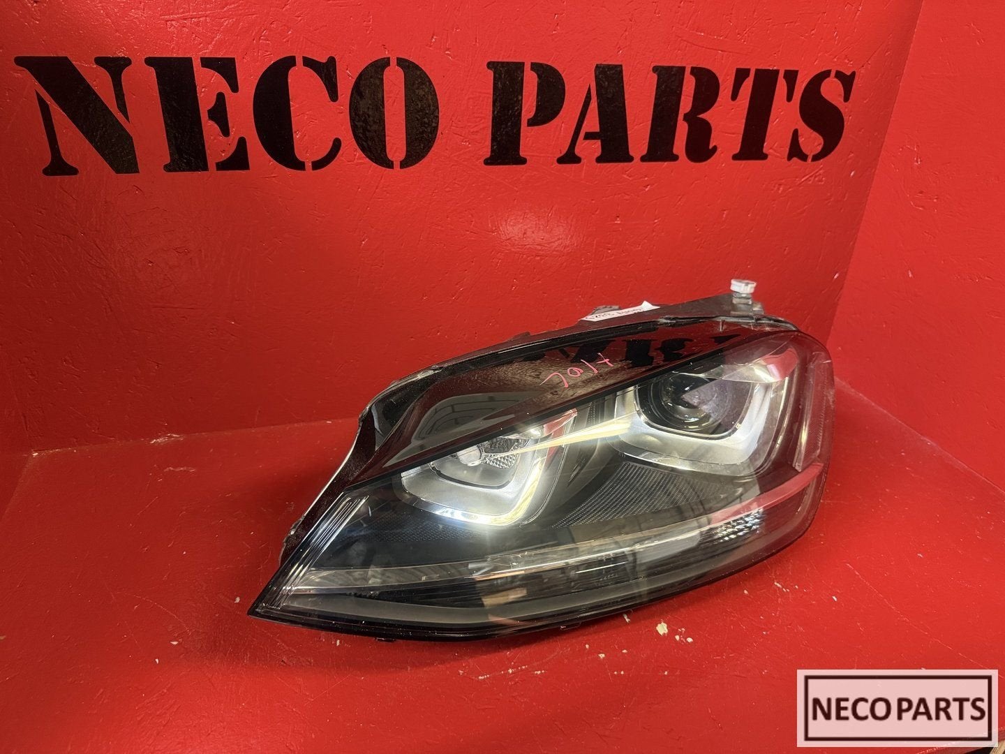 VW GOLF 7 XENON KOPLAMP 5G1941039 ORIGINEEL ALLES LEVERBAAR!, Autos : Pièces & Accessoires, Éclairage, Volkswagen, Utilisé, Enlèvement ou Envoi