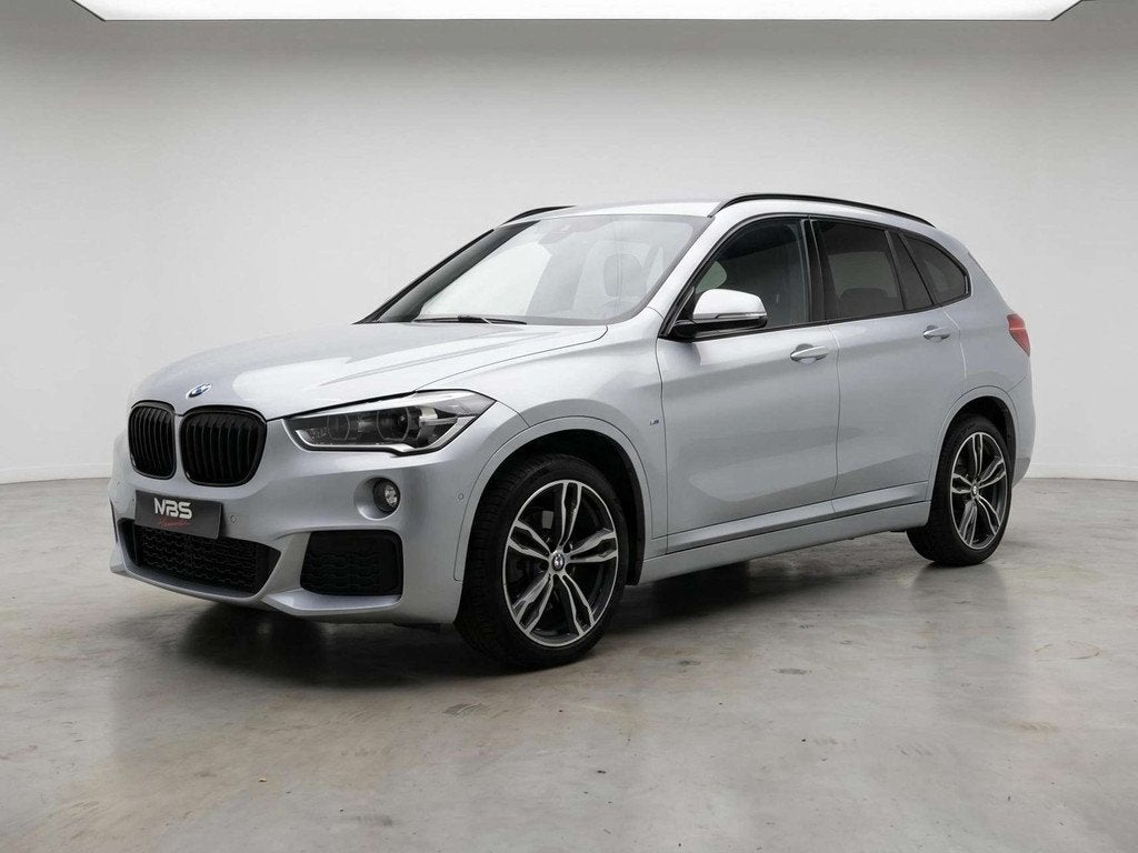 BMW X1 * 2.0 dA sDrive18* PACK M* CAMERA* ALCANTARA*, Auto's, BMW, 4 cilinders, 136 pk, Bedrijf, 5 deurs