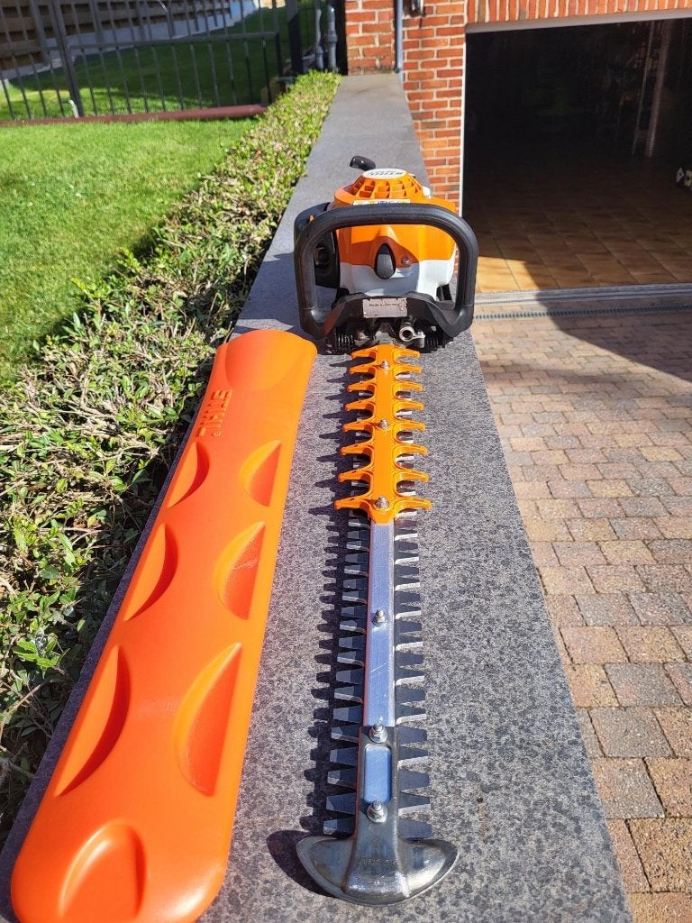 Stihl heggenschaar HS 82 T 60 cm, Jardin & Terrasse, Taille-haies, Comme neuf, Essence, Enlèvement