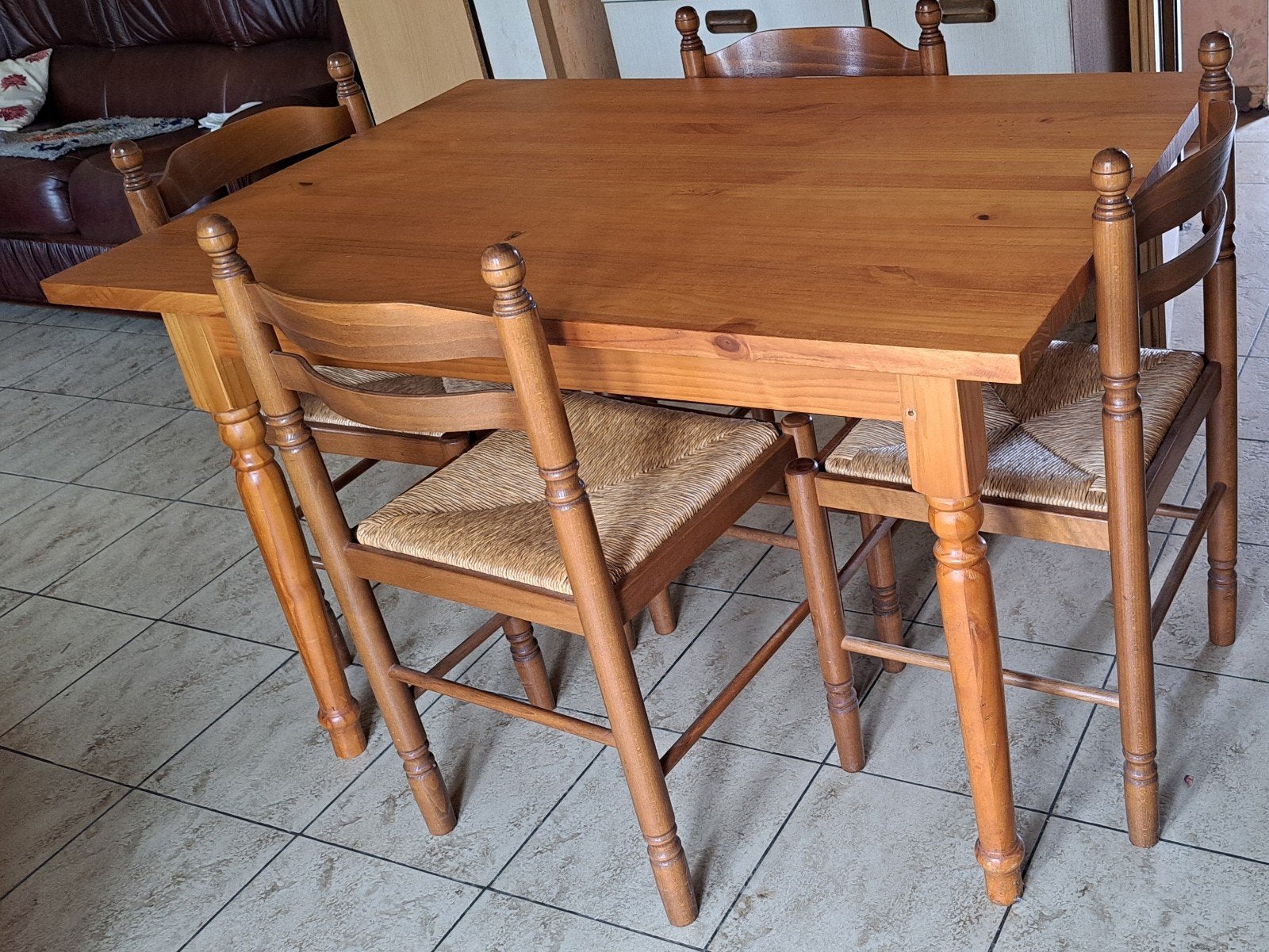 ensemble table en bois avec tiroir + 6 chaises assorties, Ophalen