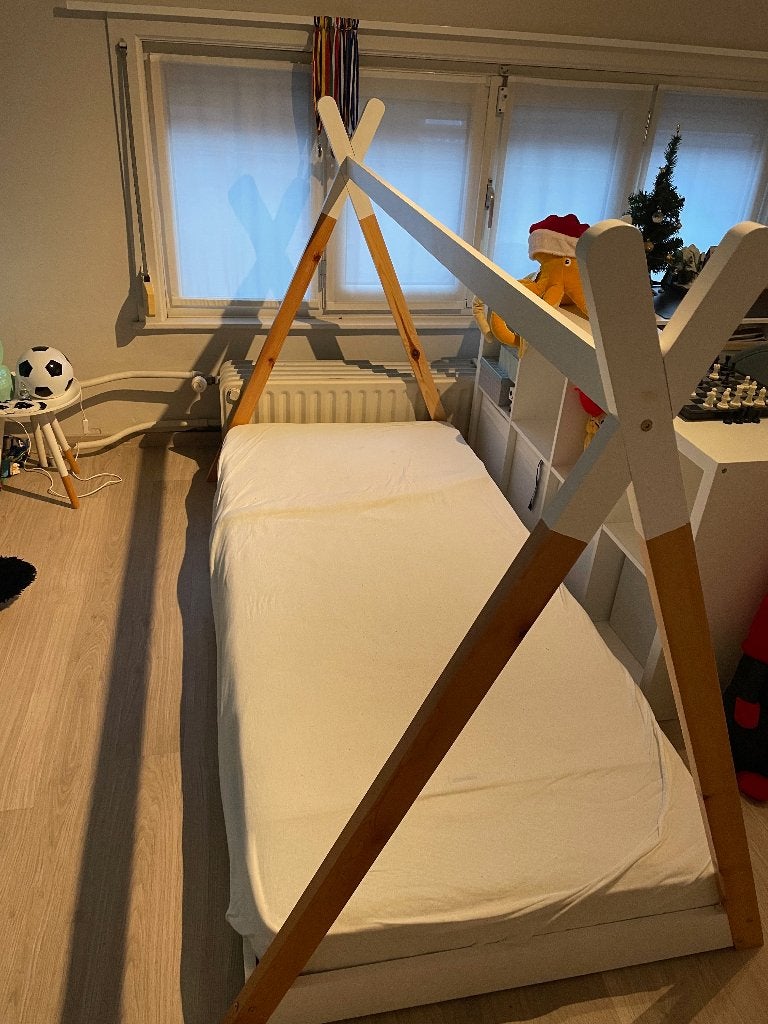 kinderbed (incl. matras), Maison & Meubles, Chambre à coucher | Lits, 100 cm, Une personne, Enlèvement, Utilisé