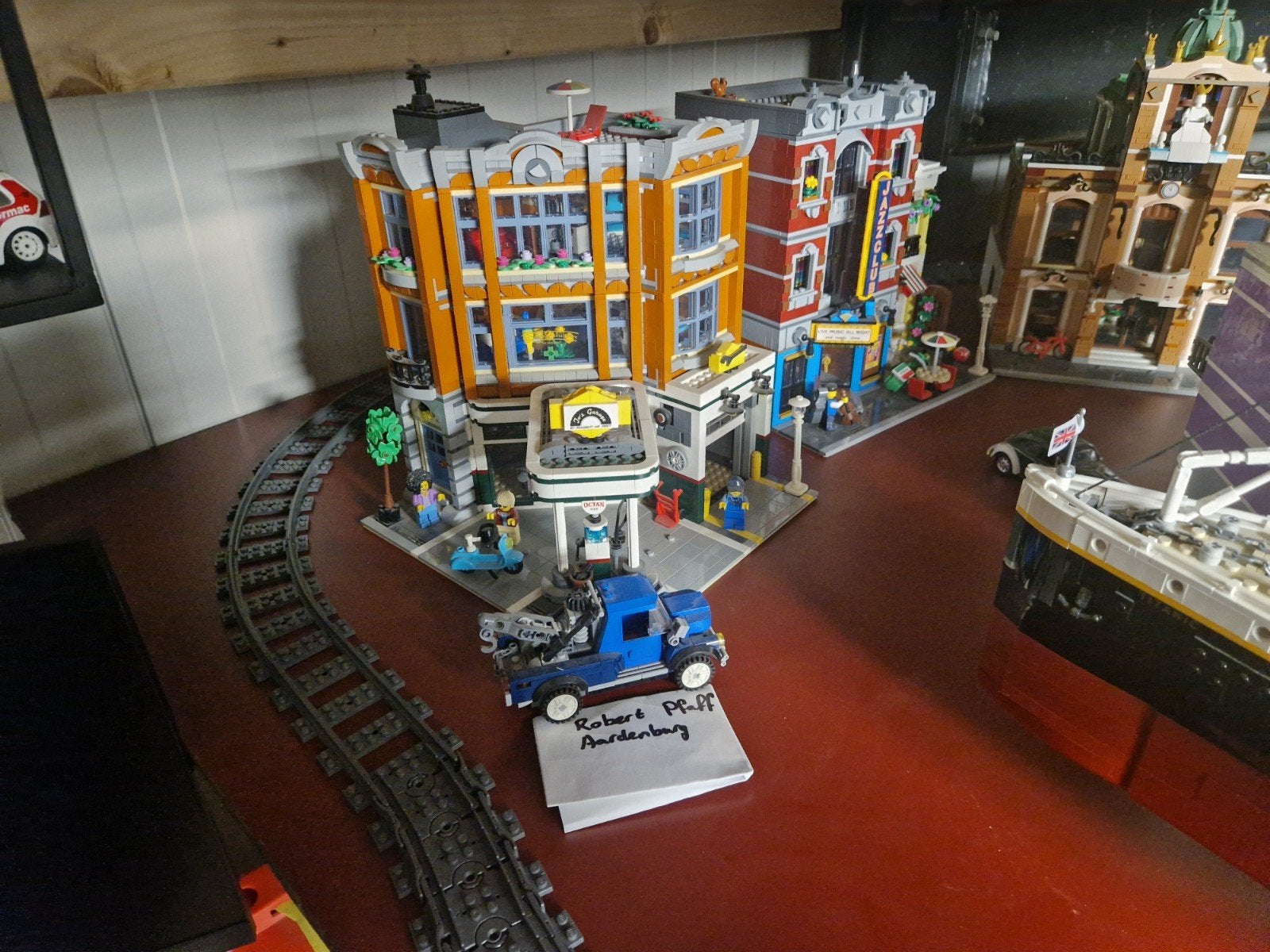 lego 10264 modular corner garage, Gebruikt, Lego, Ophalen of Verzenden, Compleet