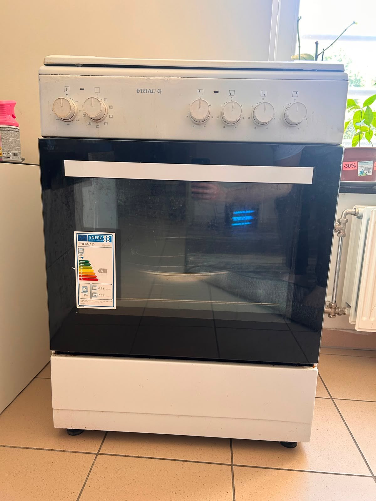 Fornuis, Elektronische apparatuur, Ophalen, Gebruikt, 4 kookzones, 90 tot 95 cm