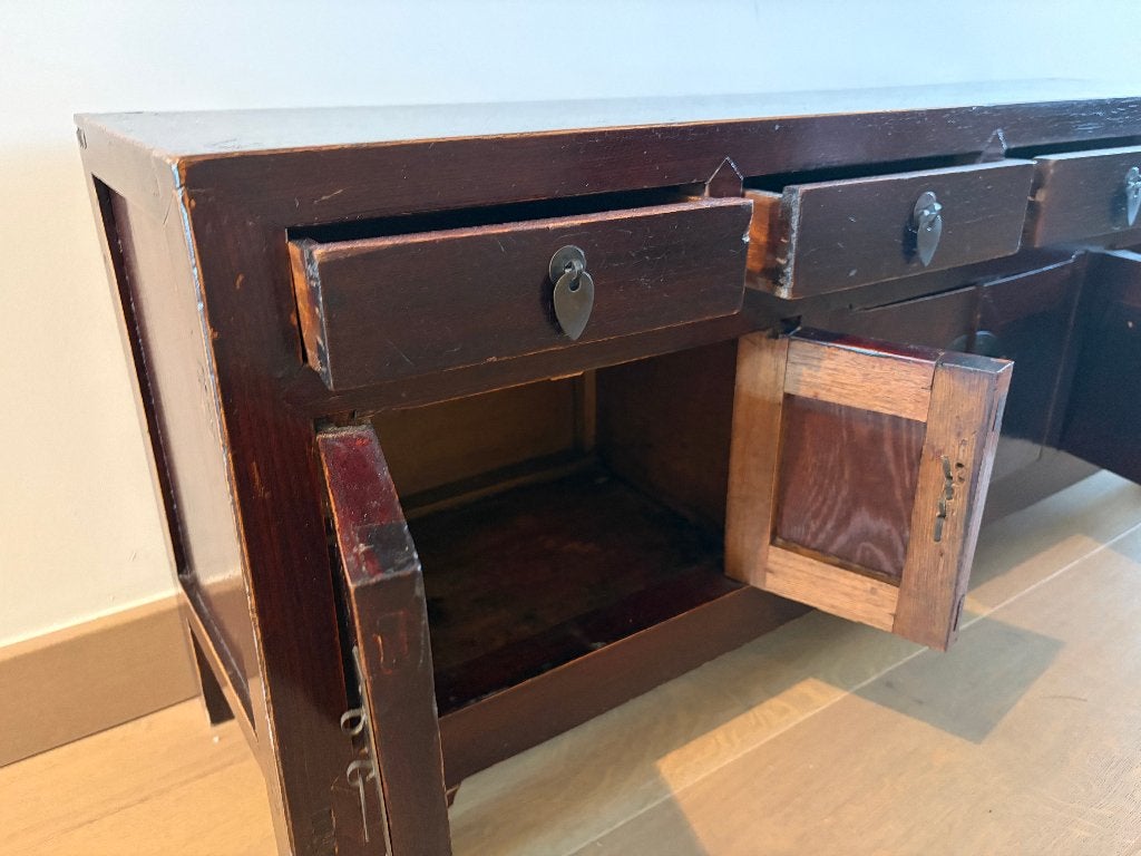 armoire basse en bois foncé avec tiroirs et portes, Avec tiroir(s), 25 à 50 cm, Oost-Aziatisch, Comme neuf