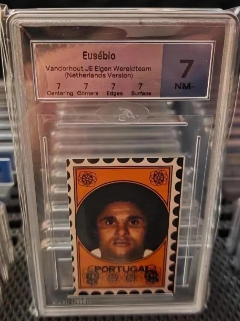 NO Panini+Eusébio mexico 70+Vanderhout+NO PSA+Eusébio, Collections, Articles de Sport & Football, Enlèvement ou Envoi, Comme neuf