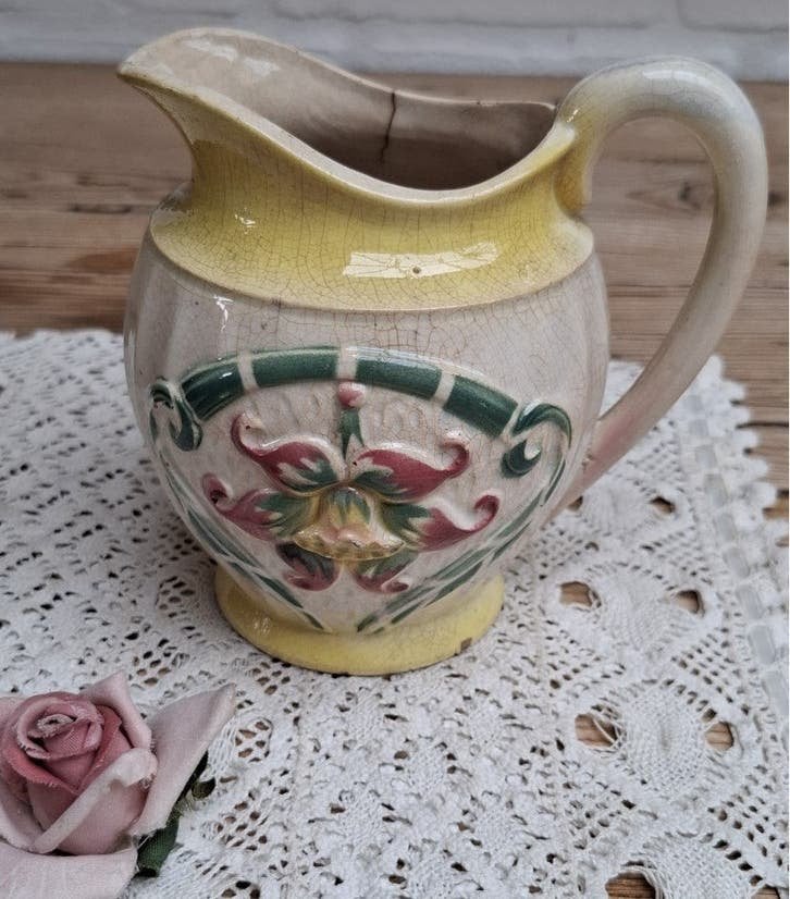 Kleine Art Nouveau schenkkan met bloemen, Antiek en Kunst, Ophalen of Verzenden