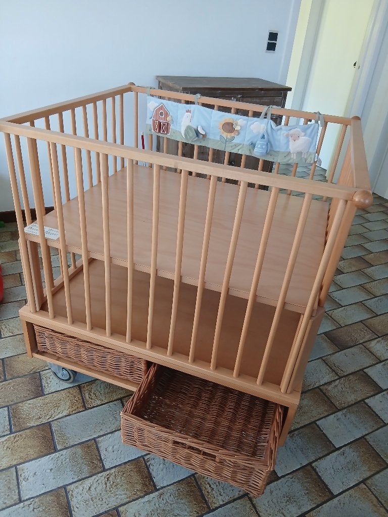 Babypark in hout, Ophalen, Zo goed als nieuw, Rechthoekig, In hoogte verstelbaar
