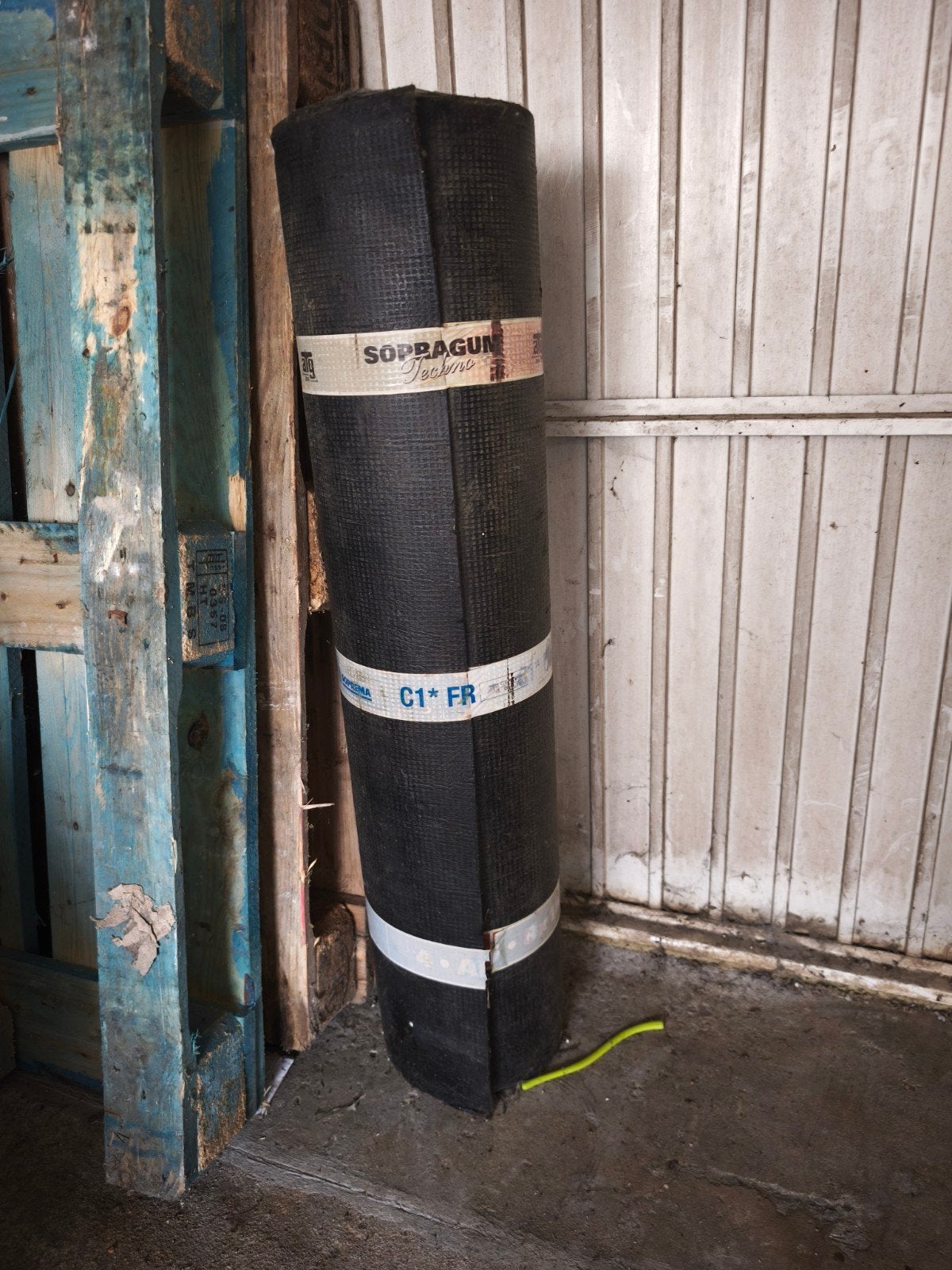 rol roofing, Neuf, Membrane goudronnée, Enlèvement, 5 à 10 m²