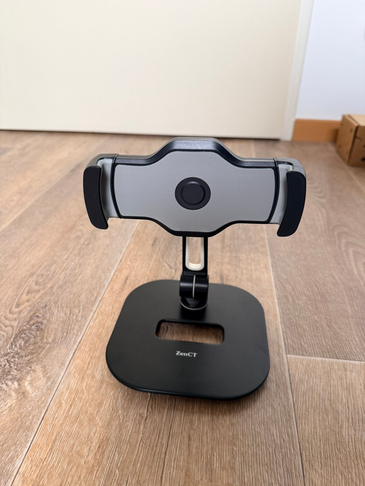 Houder voor tablet, Ophalen, Zo goed als nieuw
