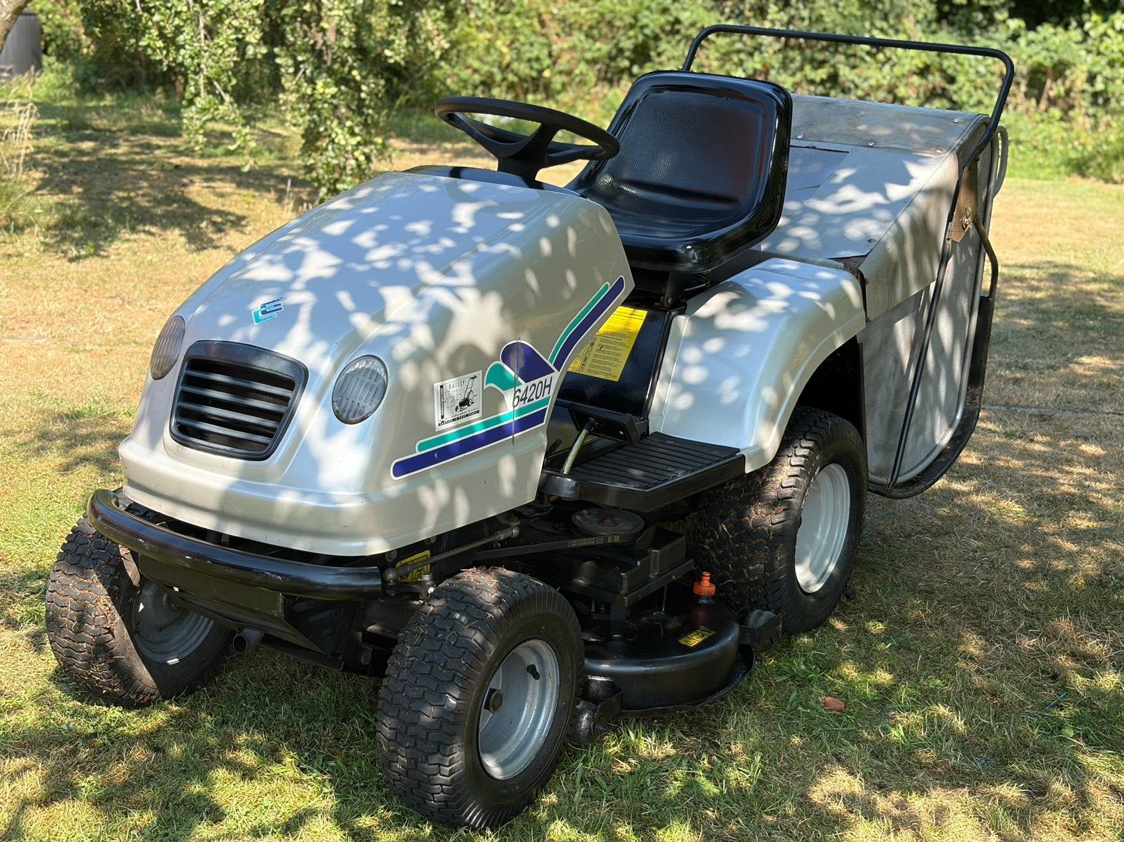 zitmaaier – Honda 20 PK 2-cilinder V-Twin – Grote opvangbak, Tuin en Terras, Zitmaaiers, Ophalen, Zo goed als nieuw, Opvangbak