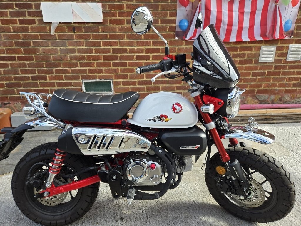 Honda monkey 125, Motoren, Motoren | Honda, Nieuw, Particulier, 11 kW of minder, Handgeschakeld