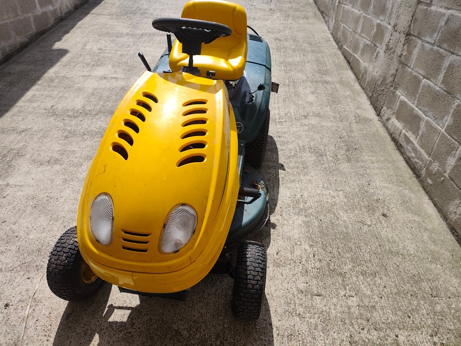 Tracteur de pelouse Yardman, Jardin & Terrasse, Taille-haies, Enlèvement