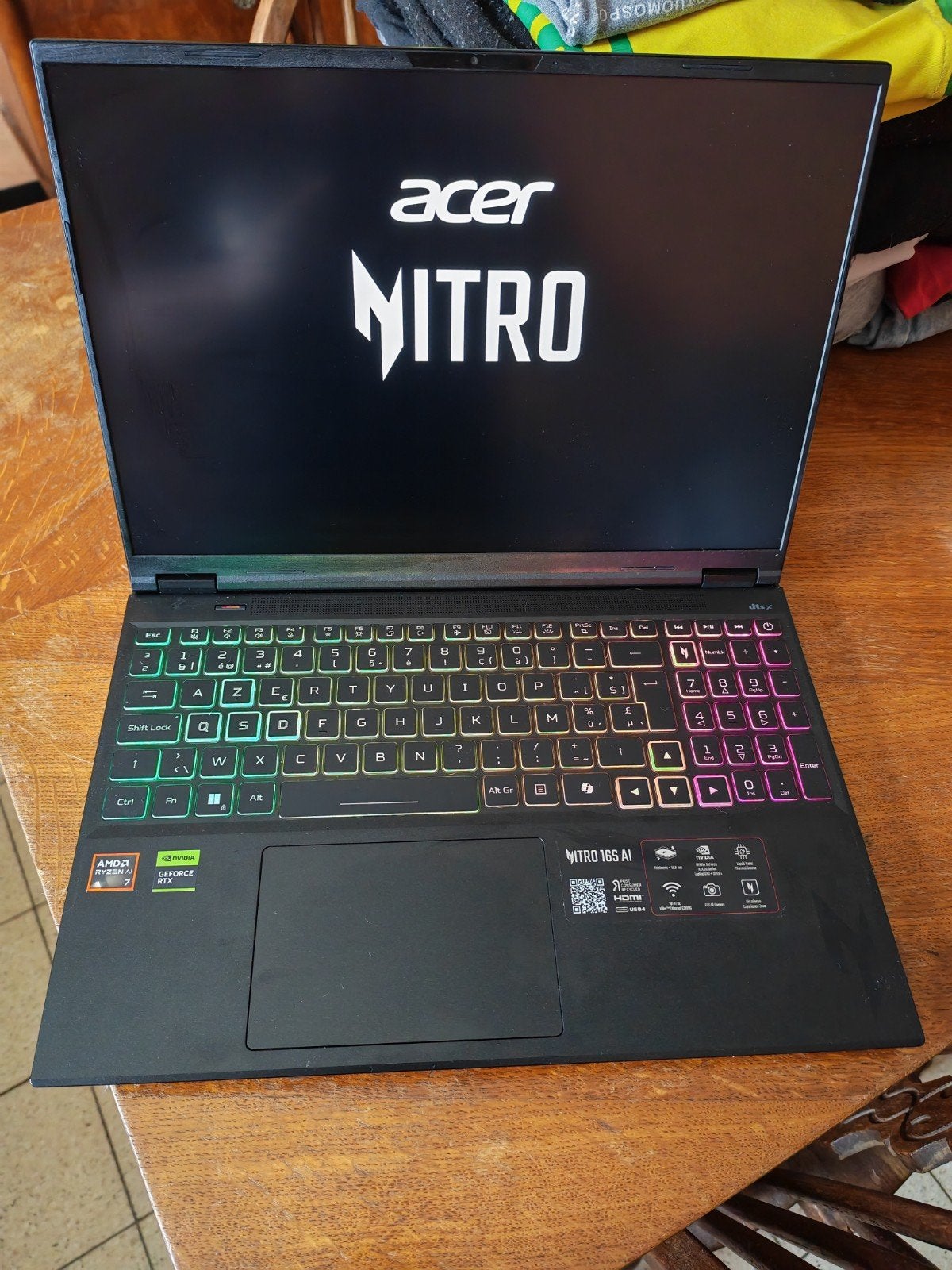 Échange uniquement mon pc gamer, Computers en Software, Windows Laptops, Ophalen, Ryzen 7 350, Met videokaart, 32 GB