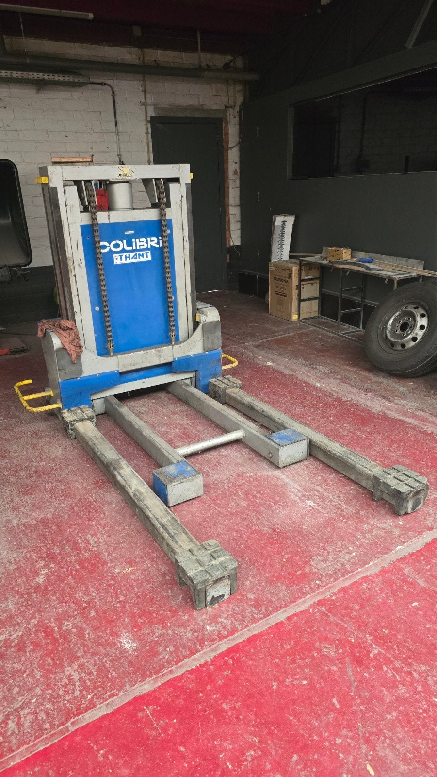 Mobile Hefbrug 2.5 T, Auto diversen, Ophalen