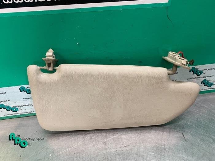 Pare-soleil d'un Volvo S60, Autos : Pièces & Accessoires, Habitacle & Garnissage, Volvo, Utilisé, 3 mois de garantie, Enlèvement ou Envoi