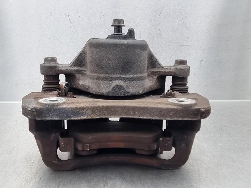 REMKLAUW LINKS VOOR ABS Kia Soul I (AM) (|BC141088|), Gebruikt, Kia