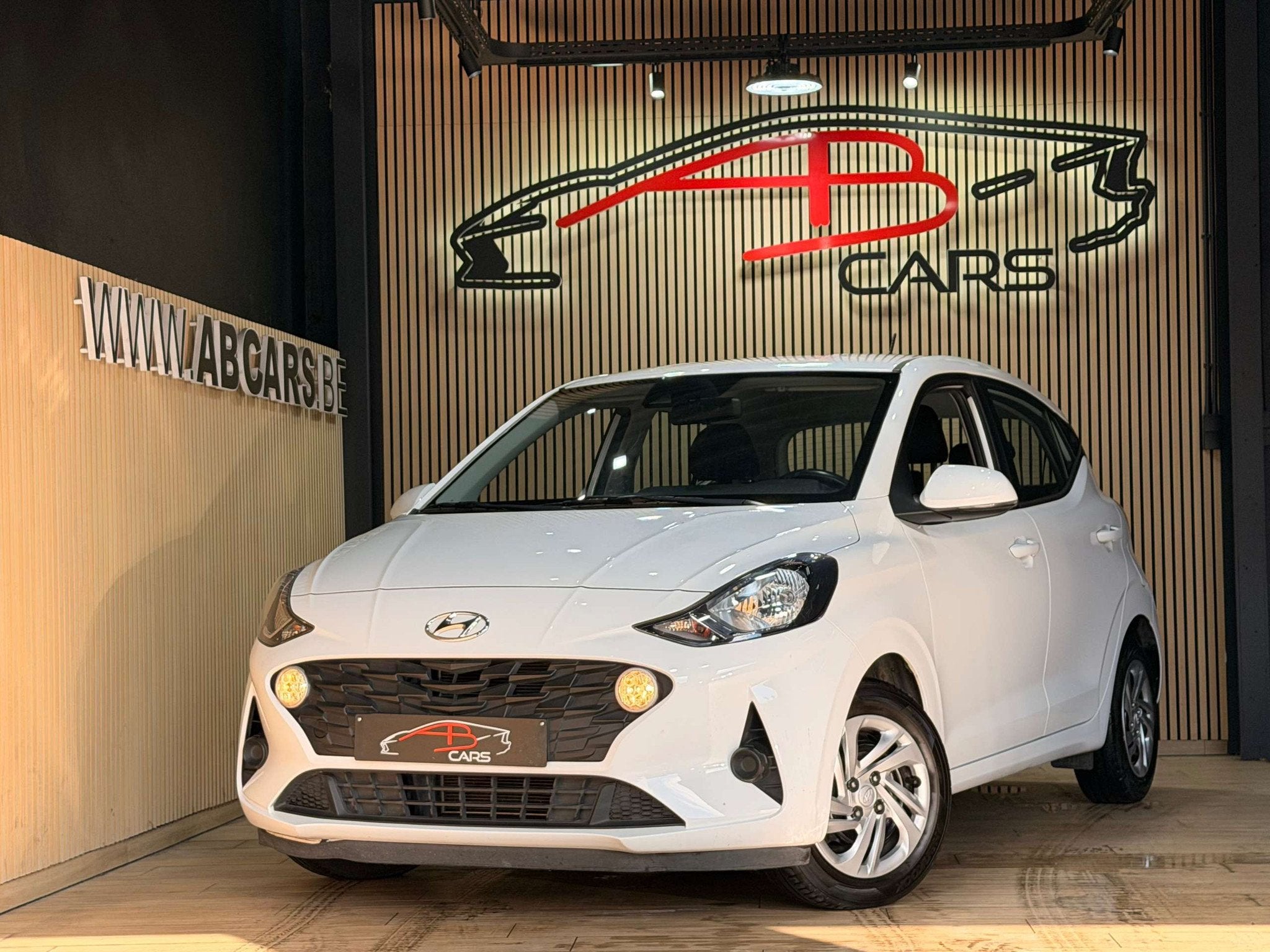 Hyundai i10 1.0i * GARANTIE 12 MOIS * 1ER PROPRIETAIRE *, Autos, Hyundai, Commande vocale, Achat, 998 cm³, Euro 6